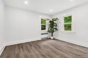 136 Harriman Rd, Mount Kisco, NY 10549 - Photo 14