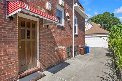 148-11 Kalmia Avenue, Flushing, NY 11355 - Photo 18