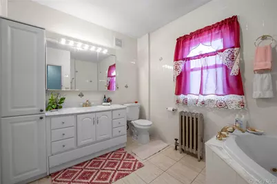 148-11 Kalmia Avenue, Flushing, NY 11355 - Photo 10