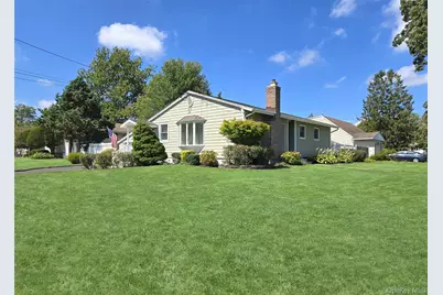 21 Jackson Avenue, Centereach, NY 11720 - Photo 2