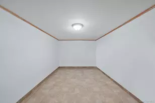 64-39 83rd St, Middle Village, NY 11379 - Photo 34