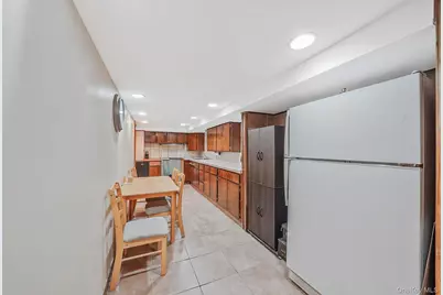 64-39 83rd Street, Middle Village, NY 11379 - Photo 32