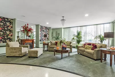 504 Merrick Road #4J, Lynbrook, NY 11563 - Photo 20