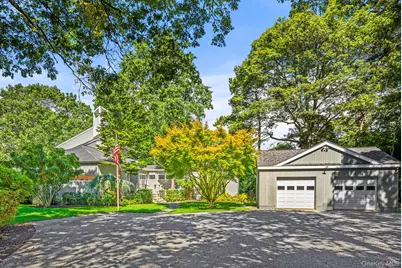 1 Acorn Path, Quogue, NY 11959 - Photo 4