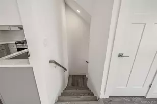 102 Dover St, Central Islip, NY 11722 - Photo 12