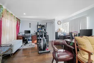 50 Haven Ave, Valley Stream, NY 11580 - Photo 10