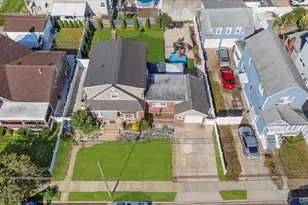 50 Haven Ave, Valley Stream, NY 11580 - Photo 36