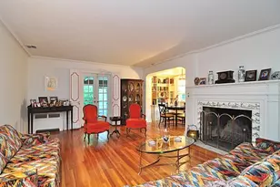 171 E Rockaway Rd, Hewlett, NY 11557 - Photo 2