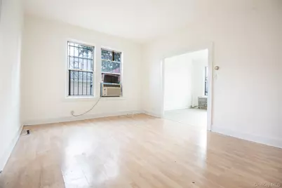 710 Revere Avenue, Bronx, NY 10465 - Photo 4