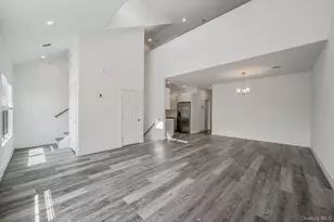 104 Dover St, Central Islip, NY 11722 - Photo 14