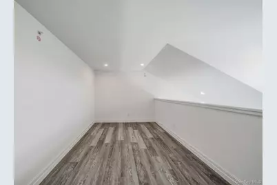 104 Dover Street, Central Islip, NY 11722 - Photo 20