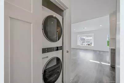 104 Dover Street, Central Islip, NY 11722 - Photo 22