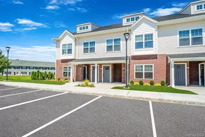 104 Dover Street, Central Islip, NY 11722 - Photo 2