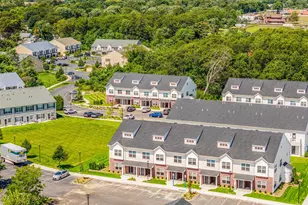 104 Dover St, Central Islip, NY 11722 - Photo 4