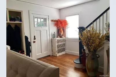 86 Brown Road, Scarsdale, NY 10583 - Photo 2