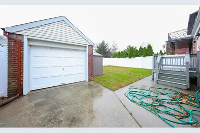 75-59 195th Street, Fresh Meadows, NY 11366 - Photo 12