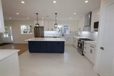 78 Ontario Road, Floral Park, NY 11001 - Photo 4