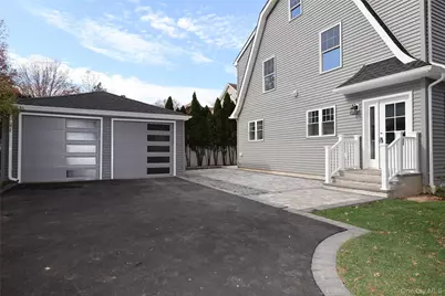 78 Ontario Road, Floral Park, NY 11001 - Photo 24