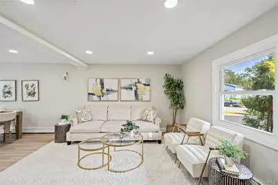 47 Iroquois Avenue, Selden, NY 11784 - Photo 4