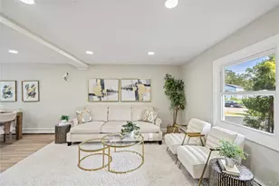 47 Iroquois Ave, Selden, NY 11784 - Photo 4