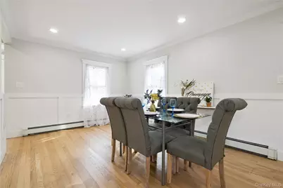 24 Charles Street, Hicksville, NY 11801 - Photo 12