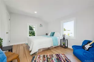 24 Charles St, Hicksville, NY 11801 - Photo 28