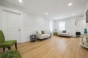 24 Charles St, Hicksville, NY 11801 - Photo 8