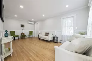 24 Charles St, Hicksville, NY 11801 - Photo 6