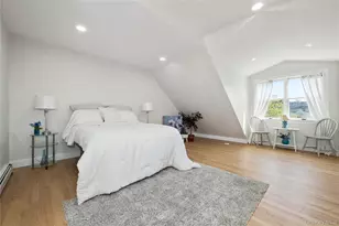 24 Charles St, Hicksville, NY 11801 - Photo 26