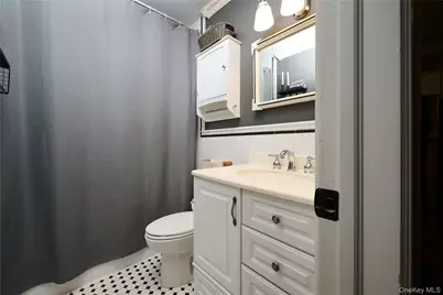 86 Farber Drive #86, West Babylon, NY 11704 - Photo 14