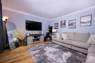 86 Farber Drive #86, West Babylon, NY 11704 - Photo 6