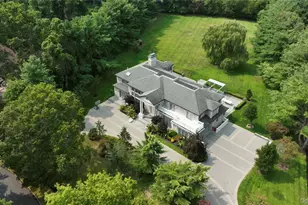 5 Farmwoods Ln, Upper Brookville, NY 11545 - Photo 2