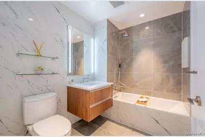 13618 Maple Avenue #11G, Flushing, NY 11355 - Photo 10