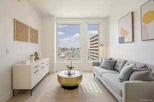 13618 Maple Ave, Flushing, NY 11355 - Photo 6