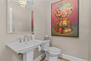 5 Augusta Ct, Purchase, NY 10577 - Photo 12