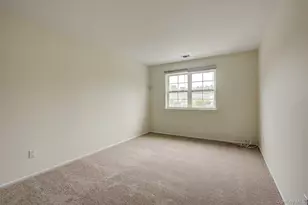 56 Fairlawn Dr, Central Islip, NY 11722 - Photo 24