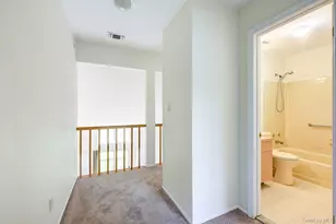 56 Fairlawn Dr, Central Islip, NY 11722 - Photo 20