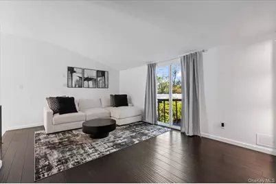 30 Bunny Lane, East Setauket, NY 11733 - Photo 20