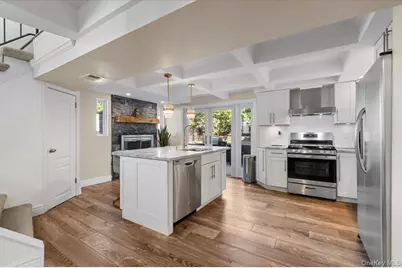 30 Bunny Lane, East Setauket, NY 11733 - Photo 8