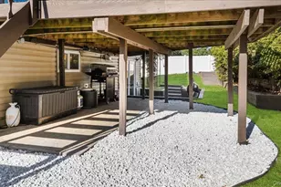 30 Bunny Ln, East Setauket, NY 11733 - Photo 32