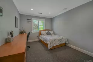 86 Chestnut Ln, Woodbury, NY 11797 - Photo 20