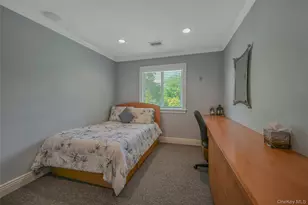 86 Chestnut Ln, Woodbury, NY 11797 - Photo 22