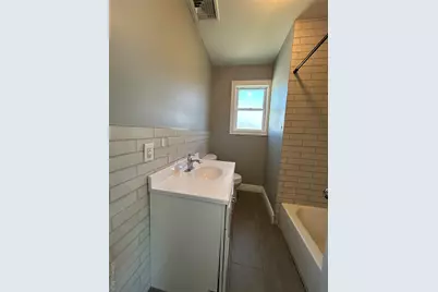 41 Chapman Place, Bay Shore, NY 11706 - Photo 10