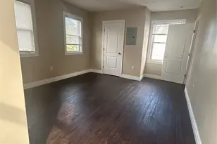 41 Chapman Pl, Bay Shore, NY 11706 - Photo 6