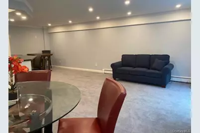 320 E Shore Road #C, Great Neck, NY 11023 - Photo 20