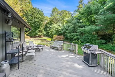 234 Hamlet Drive, Jericho, NY 11753 - Photo 2