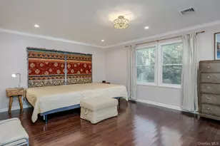 3 Earl Rd, Melville, NY 11747 - Photo 16