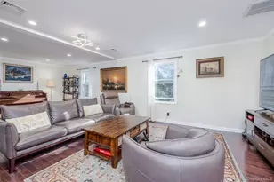 3 Earl Rd, Melville, NY 11747 - Photo 12