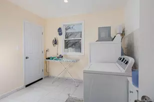 3 Earl Rd, Melville, NY 11747 - Photo 22