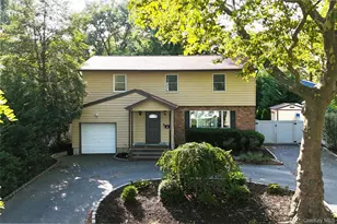 3 Earl Rd, Melville, NY 11747 - Photo 32